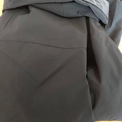 Kleding - Jas Stan, jak nahlášeno Regio Limburg - Leuven pomocí iLost