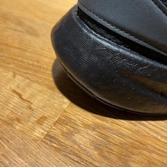 Adidas schoen, a été signalé par Designer Outlet Roermond utilisant iLost