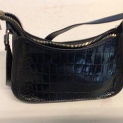 Tasje, come riportato da Gemeente Arnhem utilizzando iLost