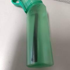 Garrafa para beber, como reportado por Regio Antwerpen - Brussel utilizando o iLost