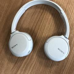 Sluchátka wit, jak nahlášeno Connexxion Zeeland pomocí iLost