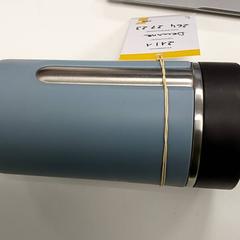 Botella para beber, segundo informou Centraal magazijn usando iLost