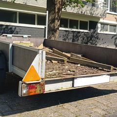 Verwaarloosde aanhanger onder 750kg, iLost'a bildirildiği gibi