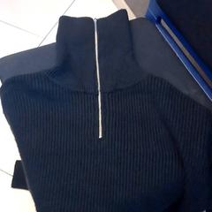 Turtle neck sweater Black, gisa salatu by Leonardo Royal Hotel Amsterdam iLost erabiliz