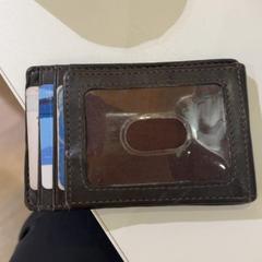 Cartera Crespin, segons ha informat Pathé de Kuip mitjançant iLost