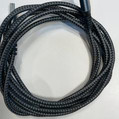 Adaptér Black, jak nahlášeno MEININGER Hotel Munich Olympiapark pomocí iLost