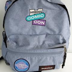 Mochila - licht blauw, como reportado por Centraal magazijn utilizando o iLost