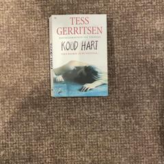 الكتب Koud Hart Tess Gerritsen، كما تم الإبلاغ عنه بواسطة Van der Valk Hotel Apeldoorn - De Cantharel عبر iLost