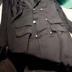 Blazerjurk Zwart polyester, iLost를 사용하여 Van der Valk Hotel Vianen에 보고됨