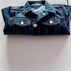 Vestje Jeans H&M, ako bolo nahlásené Centraal magazijn pomocou iLost