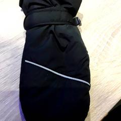 Rukavice, ako bolo nahlásené EBS Tramplein pomocou iLost