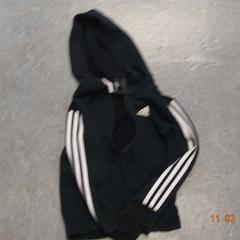 Vesta adidas, ako bolo nahlásené Gemeente Leopoldsburg pomocou iLost