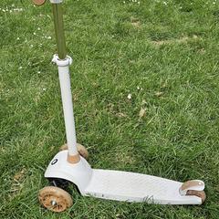 Beige step がiLostに報告されました