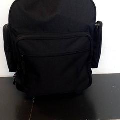 가방, iLost를 사용하여 Qbuzz servicepunt  Emmen에 보고됨