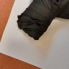Folding umbrella noir, as reported by TCL using iLost
