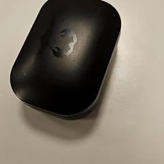 Hodetelefonetui, som rapportert av Vrije Universiteit Amsterdam ved bruk av iLost