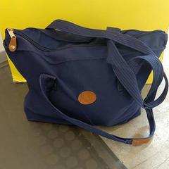 Sac Bleu, a été signalé par IKEA Brest Guipavas utilisant iLost