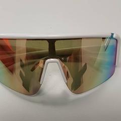 Sonnenbrille, gemeldet von Regio West-Vlaanderen über iLost