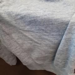 Sweter, zgłoszono przez Centraal magazijn przy użyciu iLost