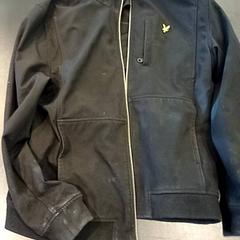 İLost kullanarak Padualaan 97 tarafından bildirildiği gibi Dış giyim