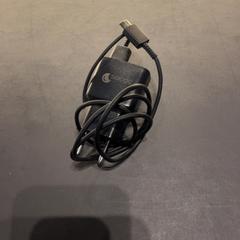 Adaptér Zwart van Sologic, ako bolo nahlásené Van der Valk Hotel Houten pomocou iLost