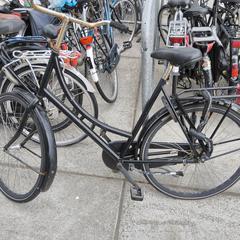 Opoefiets zwart, como reportado por Stadswerk072 utilizando o iLost