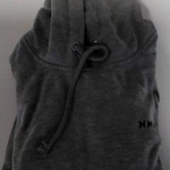 Tröja, rapporterat av Regio Antwerpen - Brussel med iLost