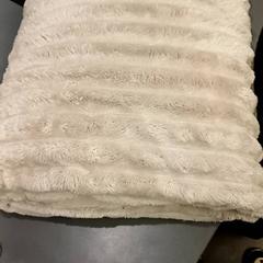 Almofada, como reportado por Qbuzz GD Groningen HS utilizando o iLost