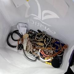 İLost kullanarak Regio Limburg - Leuven tarafından bildirildiği gibi Mücevher