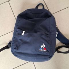 Bossa à dos bleu, segons ha informat ilévia mitjançant iLost