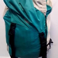 배낭, iLost를 사용하여 Hermes Eindhoven에 보고됨