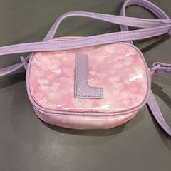 かばん がiLostで Qbuzz GD Groningen HS によって報告されました