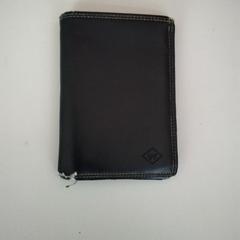 Portefeuille, a été signalé par Twisto utilisant iLost