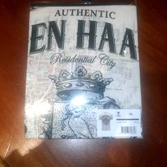 Camisa shirt, segons ha informat Grand Hotel Amrath Kurhaus mitjançant iLost