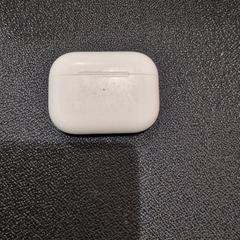 Ear pods, ha sido reportado por allGo Almere con iLost