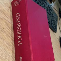 Livre, a été signalé par Van der Valk Hotel Haarlem utilisant iLost