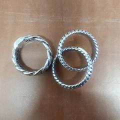 Bitxiak & Eraztuna, gisa salatu by Grand Hotel Amrath Kurhaus iLost erabiliz