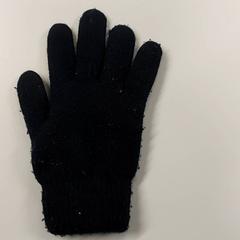 Kläder - Handschoen zwart, rapporterat av Regio Oost-Vlaanderen med iLost