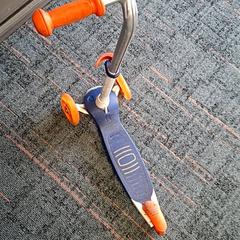 Scooter, segons ha informat Connexxion Amstelveen mitjançant iLost