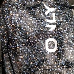 バッグ Gekleurd がiLostで Arriva Friesland / Groningen によって報告されました