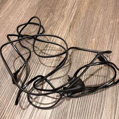 케이블 black, iLost를 사용하여 Amsterdam ID Aparthotel에 보고됨