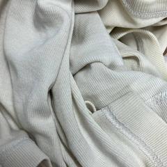 T skjorte, som rapportert av Sheraton Brussels Airport Hotel ved bruk av iLost