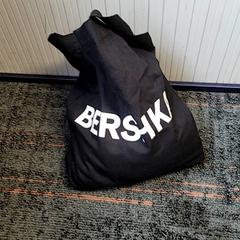 Taška, jak nahlášeno Connexxion Haarlem IJmond pomocí iLost