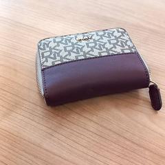 Portafoglio Karbor, come riportato da RRReis Veluwe Zuid - Ede utilizzando iLost