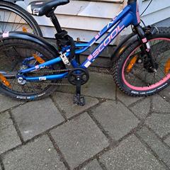 Kinderfiets، كما تم الإبلاغ عنه عبر iLost