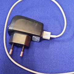 Oplader, zoals gemeld door UvA REC met iLost