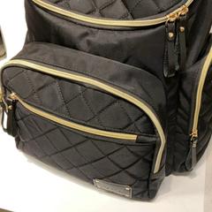 Borsa, come riportato da IKEA横浜 utilizzando iLost