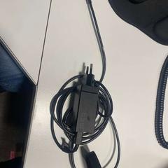 Chargeur AC adapter 65w, a été signalé par Cursus en vergadercentrum Domstad utilisant iLost