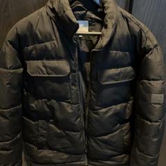 Jakke, som rapportert av Van der Valk Hotel Houten ved bruk av iLost