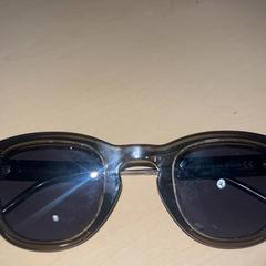 Eguzkitako betaurrekoak Doorzichtig, gisa salatu by Jaarbeurs iLost erabiliz